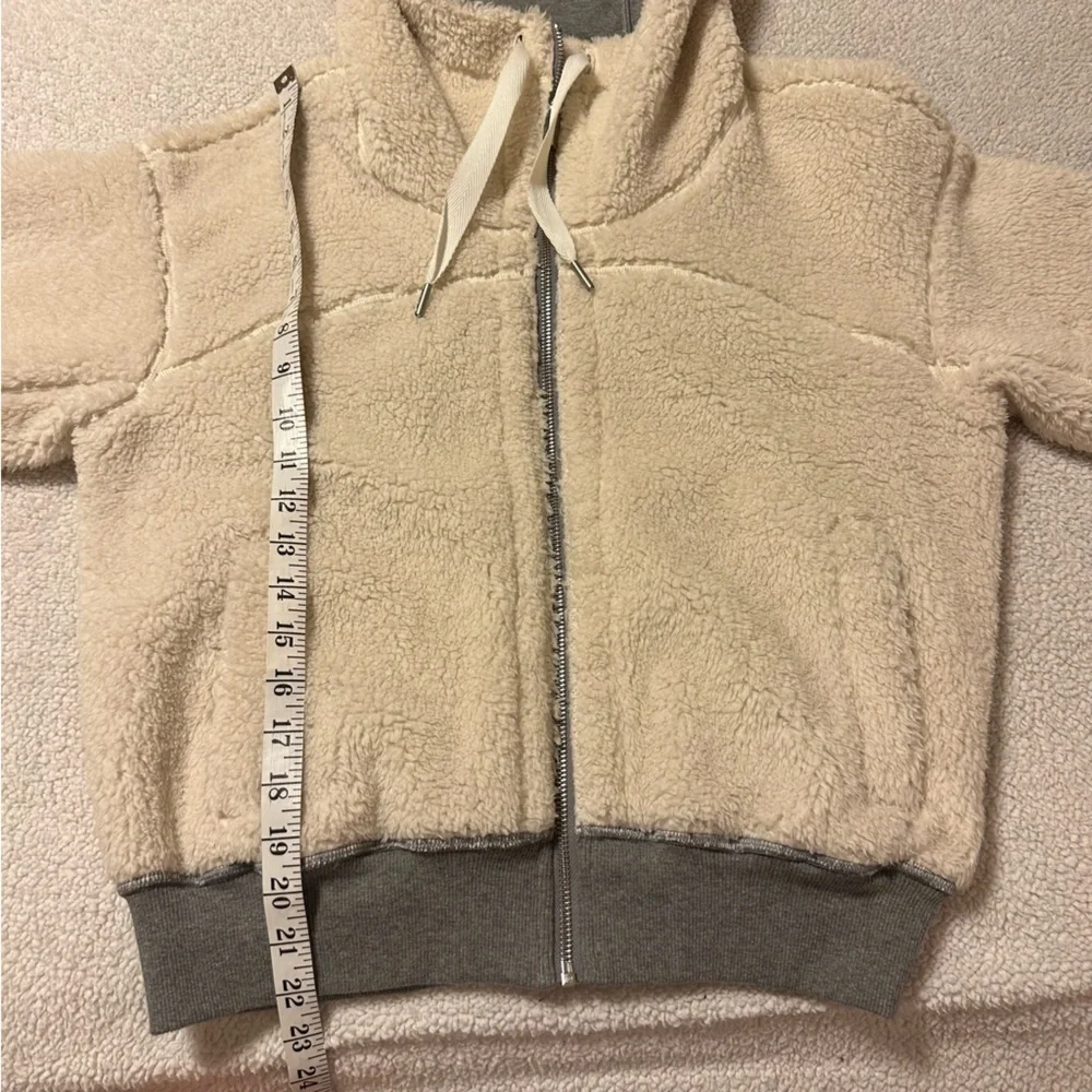 lululemon athletica Cream Teddy Zip-Up Jacket with Gray Trim